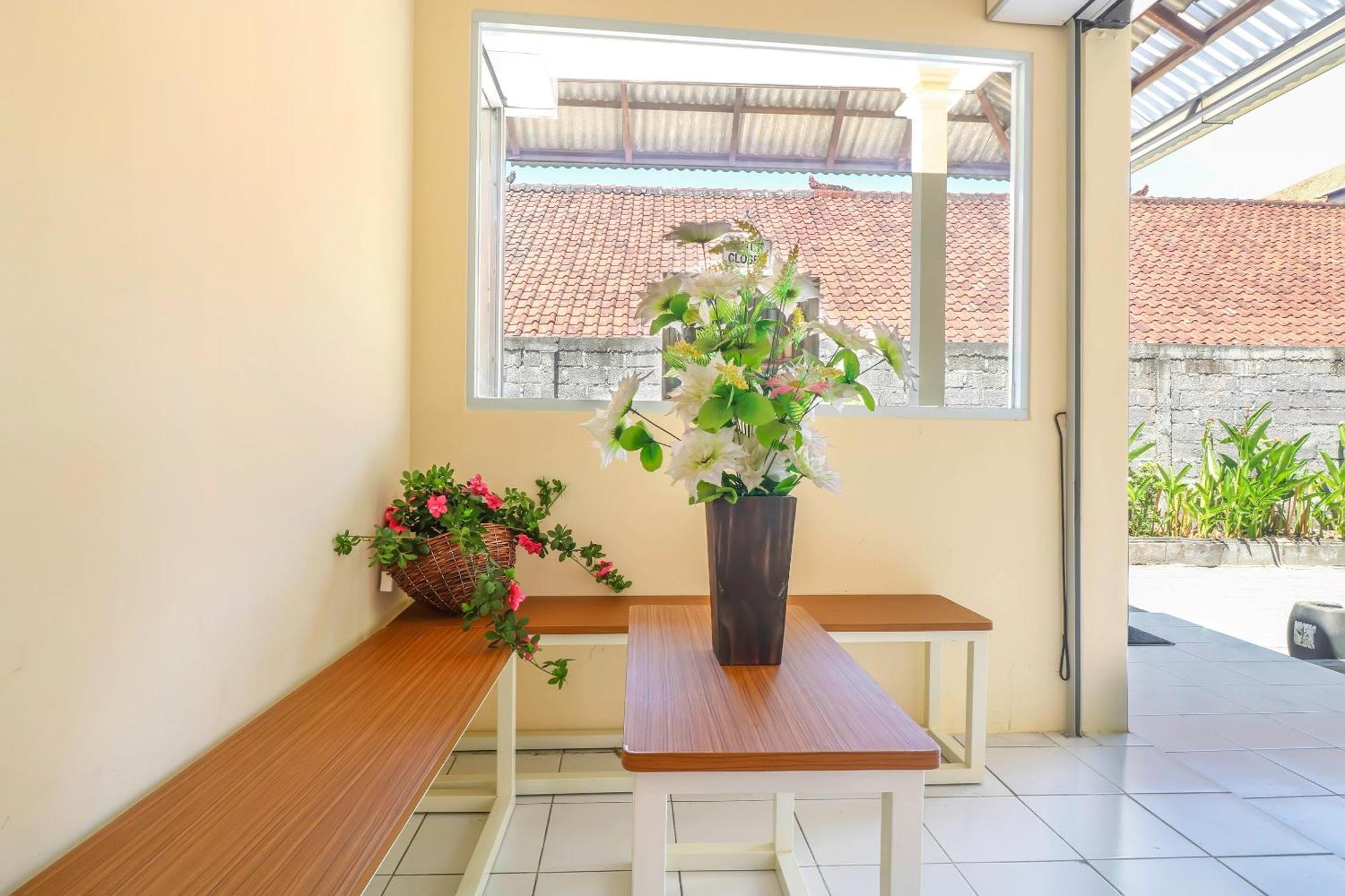 Oyo 2184 Nan Berlian Inn Legian Dış mekan fotoğraf